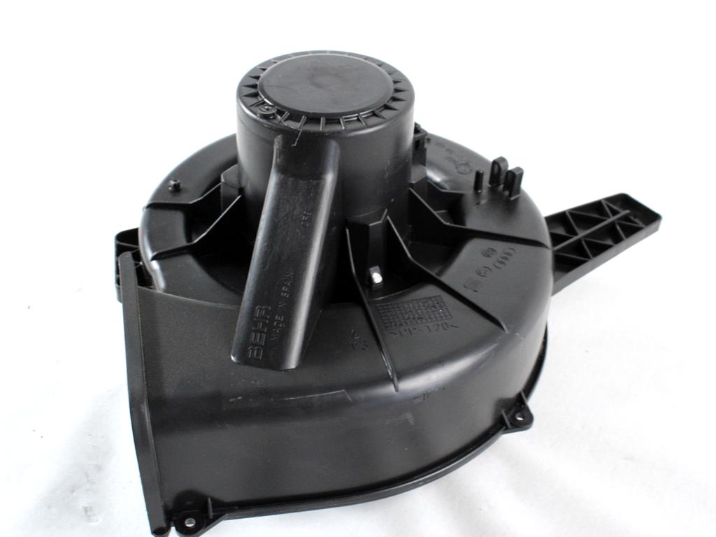 VENTILATOR  KABINE  OEM N. 6Q1819015C ORIGINAL REZERVNI DEL VOLKSWAGEN POLO 9N R (2005 - 10/2009) DIESEL LETNIK 2007