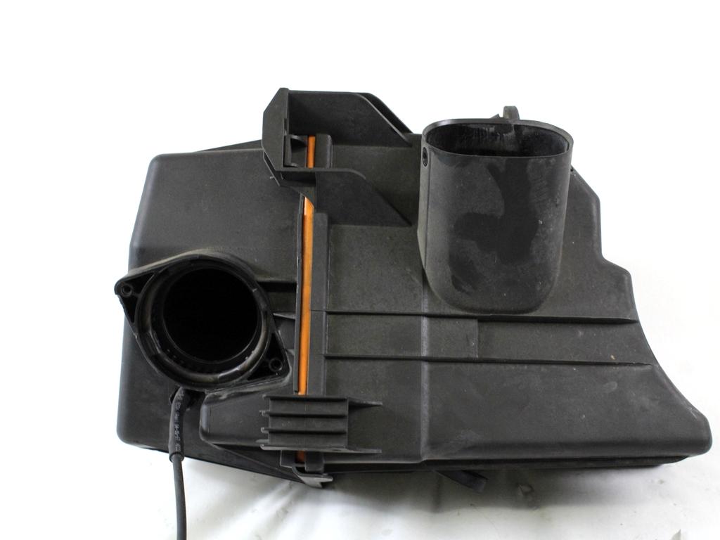 FILTAR ZRAKA OEM N. 6Q0129607AR ORIGINAL REZERVNI DEL VOLKSWAGEN POLO 9N R (2005 - 10/2009) DIESEL LETNIK 2007