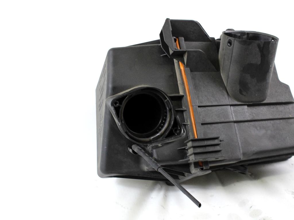 FILTAR ZRAKA OEM N. 6Q0129607AR ORIGINAL REZERVNI DEL VOLKSWAGEN POLO 9N R (2005 - 10/2009) DIESEL LETNIK 2007