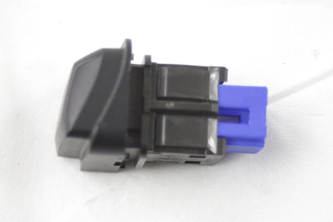 STIKALO VARNOSTNIH ZMIGAVCEV  OEM N. 96750916ZD ORIGINAL REZERVNI DEL PEUGEOT 208 CA CC MK1 (2012 -2019) DIESEL LETNIK 2015