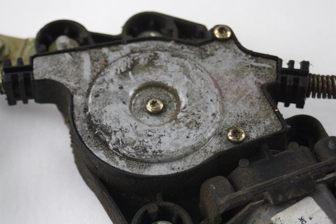 MEHANIZEM DVIGA SPREDNJIH STEKEL  OEM N. 9666 SISTEMA ALZACRISTALLO PORTA ANTERIORE ELETTRI ORIGINAL REZERVNI DEL FIAT STRADA 178 (2002 - 2005)DIESEL LETNIK