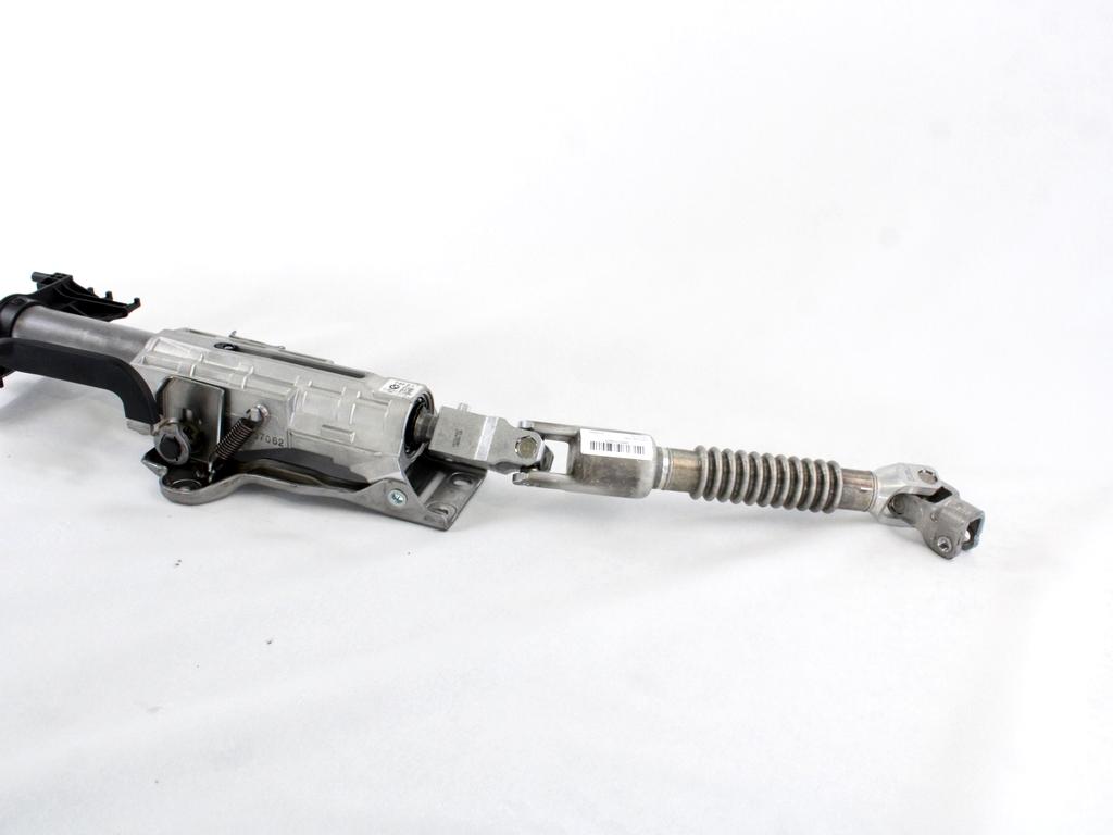 VOLANSKI DROG OEM N. 6883441 ORIGINAL REZERVNI DEL BMW SERIE 1 BERLINA F40 (DAL 2019)DIESEL LETNIK 2022