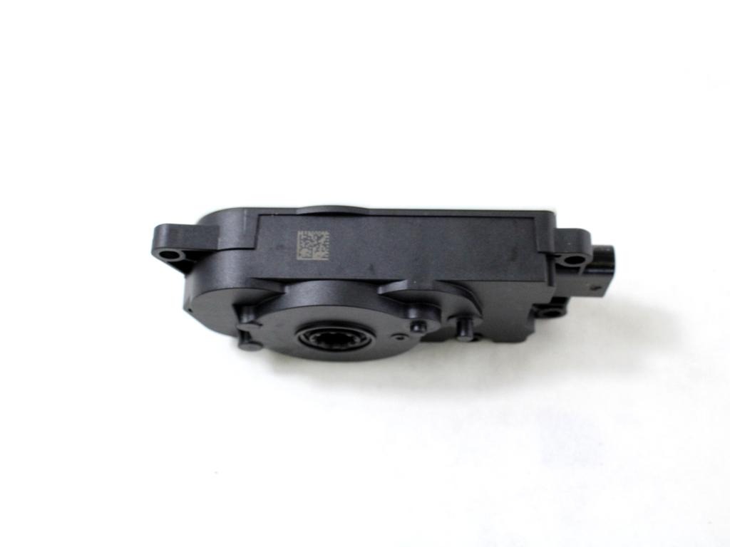 LOPUTA AKTUATORJA OEM N. 9881646 ORIGINAL REZERVNI DEL BMW SERIE 1 BERLINA F40 (DAL 2019)DIESEL LETNIK 2022