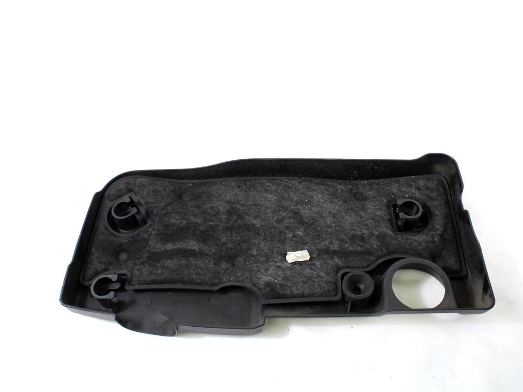 POKROV MOTORJA  OEM N. 55573266 ORIGINAL REZERVNI DEL OPEL ASTRA J P10 5P/3P/SW (2010 - 2015) DIESEL LETNIK 2011