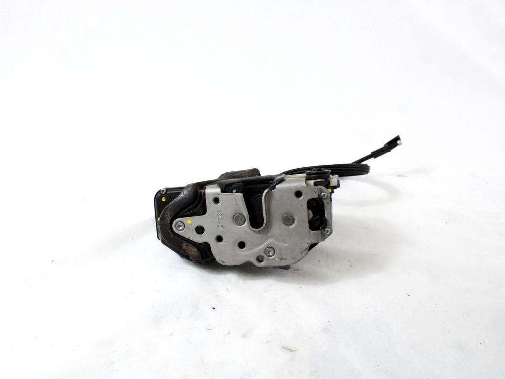 CENTRALNA KLJUCAVNICA ZADJIH LEVIH VRAT OEM N. 13579557 ORIGINAL REZERVNI DEL OPEL ASTRA J P10 5P/3P/SW (2010 - 2015) DIESEL LETNIK 2011