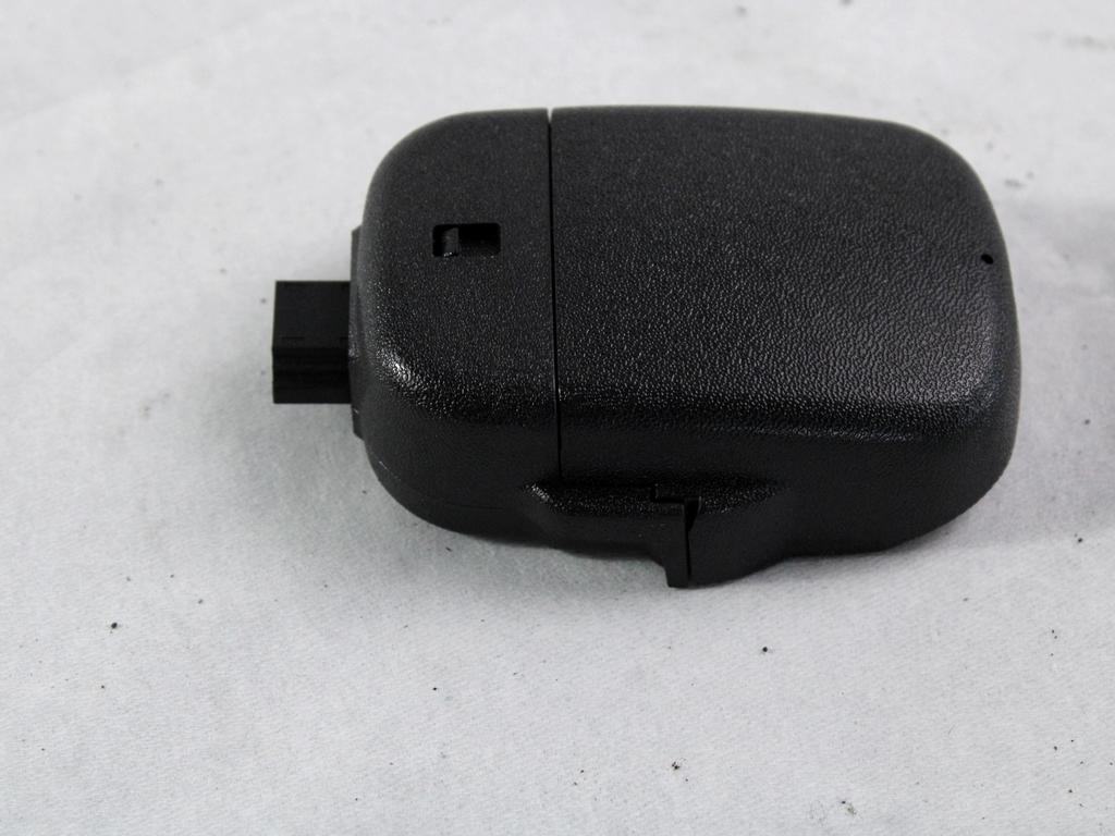 SENZOR DEZJA OEM N. 13311618 ORIGINAL REZERVNI DEL OPEL ASTRA J P10 5P/3P/SW (2010 - 2015) DIESEL LETNIK 2011