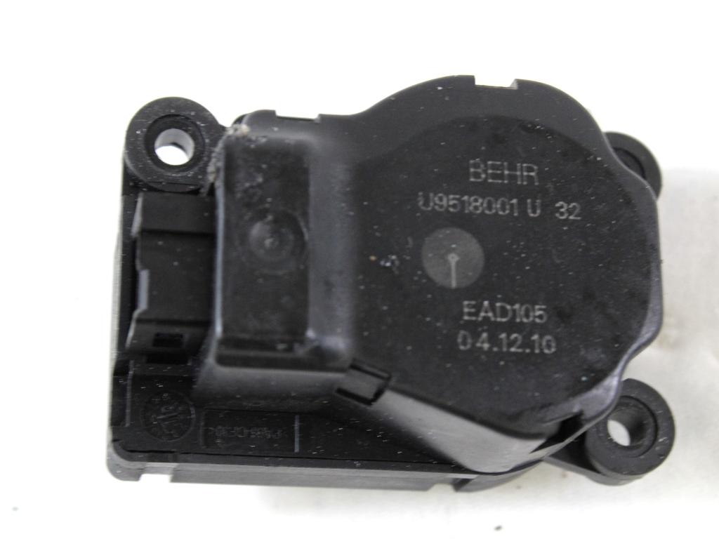 MOTORCEK OGREVANJA OEM N. U9518001 ORIGINAL REZERVNI DEL OPEL ASTRA J P10 5P/3P/SW (2010 - 2015) DIESEL LETNIK 2011