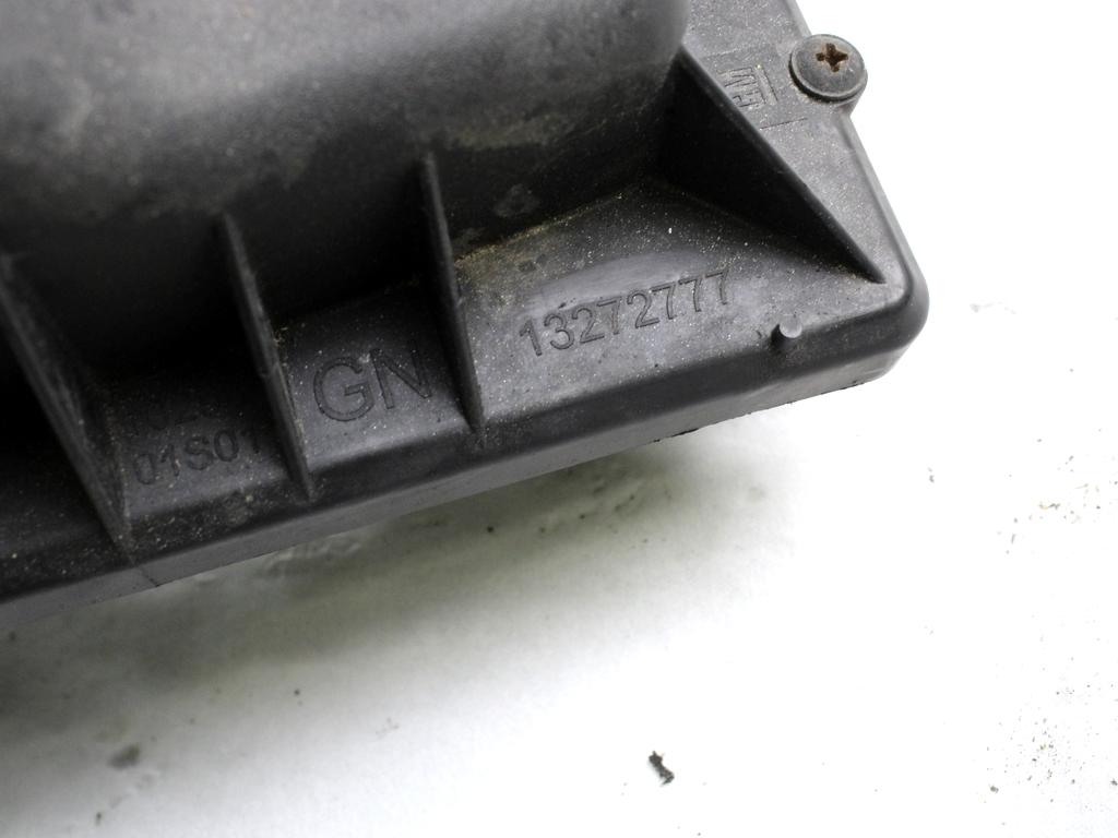 FILTAR ZRAKA OEM N. 13272777 ORIGINAL REZERVNI DEL OPEL ASTRA J P10 5P/3P/SW (2010 - 2015) DIESEL LETNIK 2011