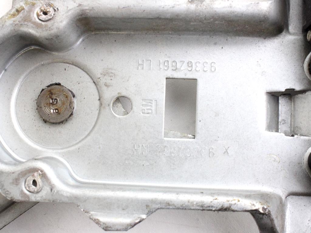 MEHANIZEM DVIGA SPREDNJIH STEKEL  OEM N. 17205 SISTEMA ALZACRISTALLO PORTA ANTERIORE ELETTR ORIGINAL REZERVNI DEL OPEL MERIVA A X03 (2003 - 2006) DIESEL LETNIK 2004