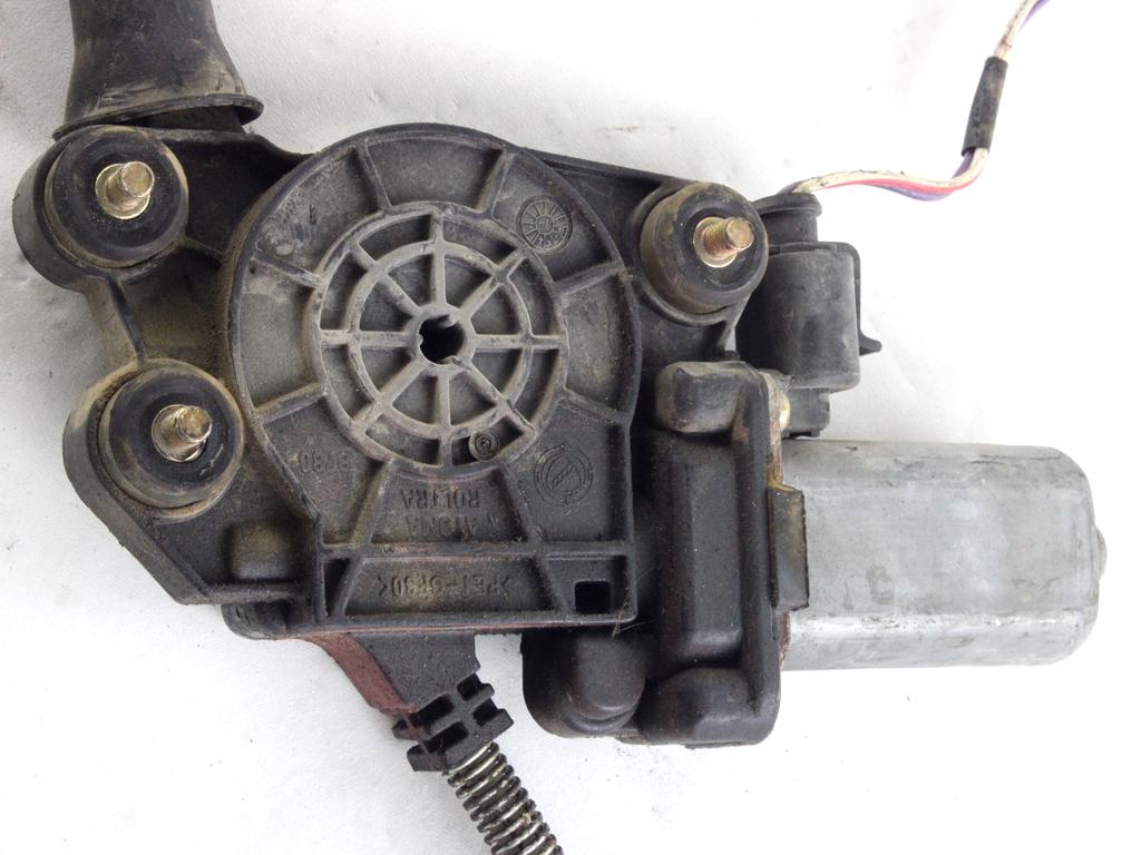 MEHANIZEM DVIGA SPREDNJIH STEKEL  OEM N. 8970 SISTEMA ALZACRISTALLO PORTA ANTERIORE ELETTRI ORIGINAL REZERVNI DEL FIAT SEICENTO 600 187 MK3 (2005 - 2010) BENZINA LETNIK 2008