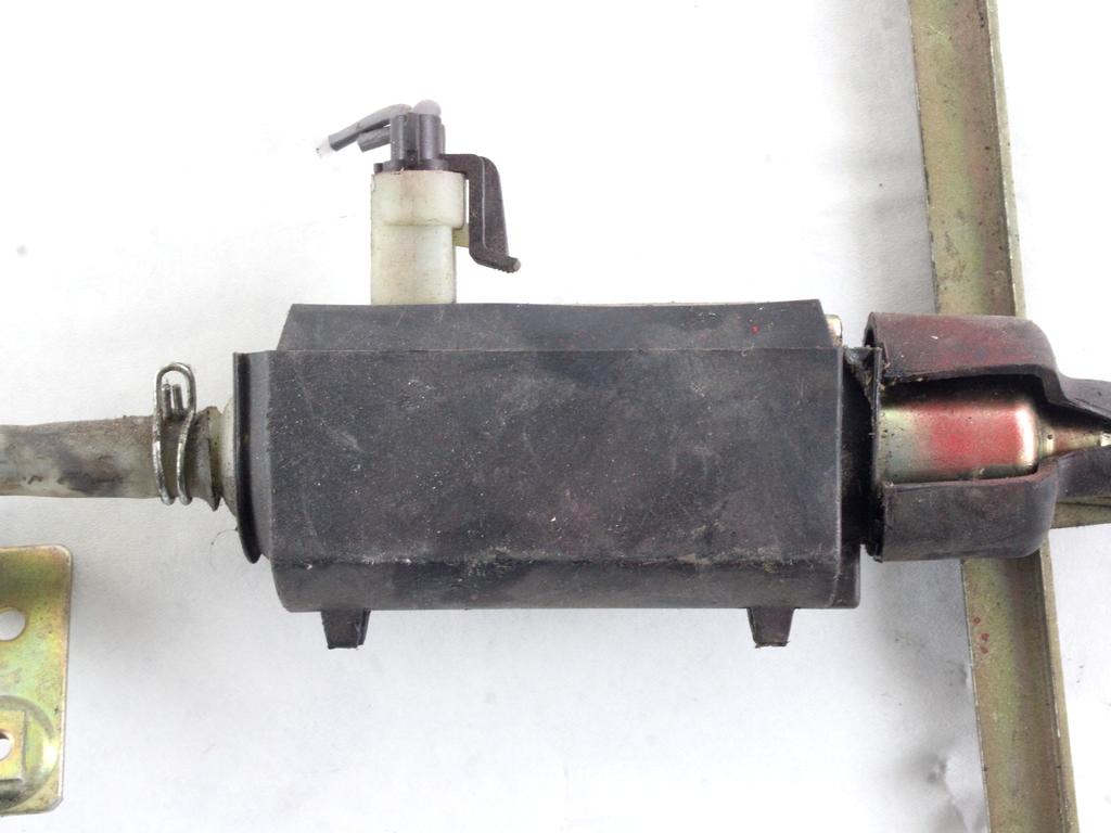 MEHANIZEM DVIGA SPREDNJIH STEKEL  OEM N. 8313 SISTEMA ALZACRISTALLO PORTA ANTERIORE ELETTRI ORIGINAL REZERVNI DEL FIAT CROMA 154 MK1 (1985 - 1996)BENZINA LETNIK 1985