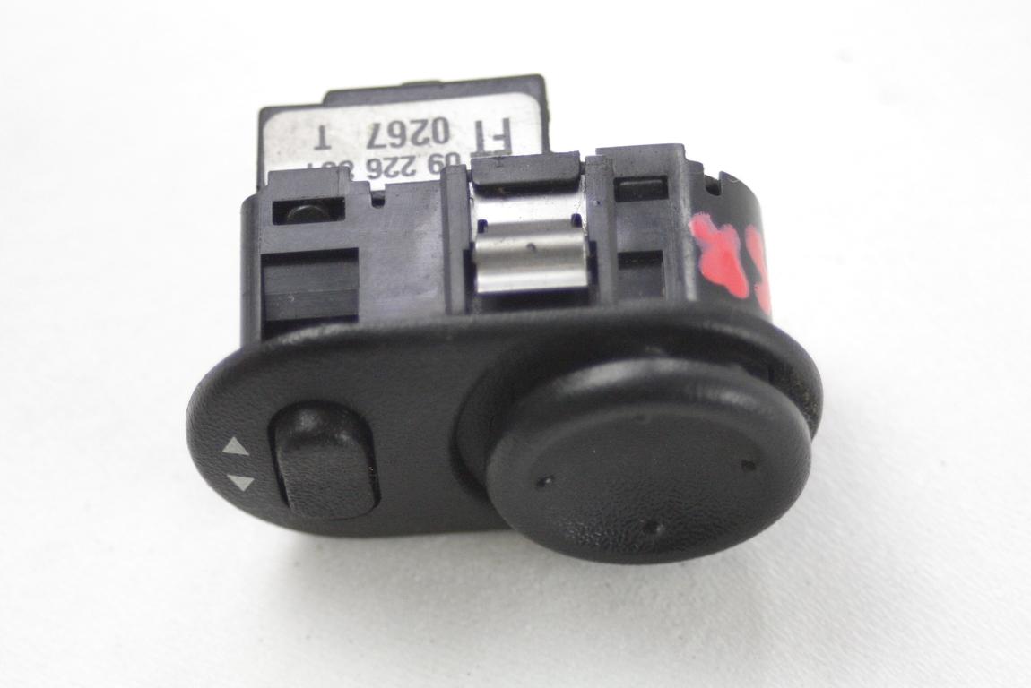 STIKALA ELEKTRICNIH OGLEDAL  OEM N. 9226861 ORIGINAL REZERVNI DEL OPEL AGILA A H00 (2000 - 2008) BENZINA LETNIK 2007