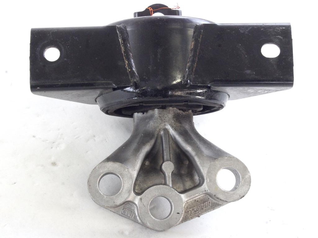 NOSILCI MOTORJA/DRUGO OEM N. 95032353 ORIGINAL REZERVNI DEL CHEVROLET AVEO MK2 T300 (2011 - 2015)  LETNIK 2012