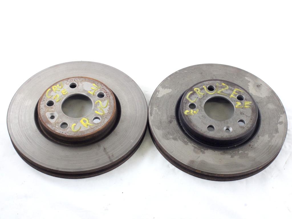 SPREDNJI ZAVORNI DISKI OEM N. 13502045 ORIGINAL REZERVNI DEL CHEVROLET CRUZE J300 J305 (2009 - 2019) DIESEL LETNIK 2013