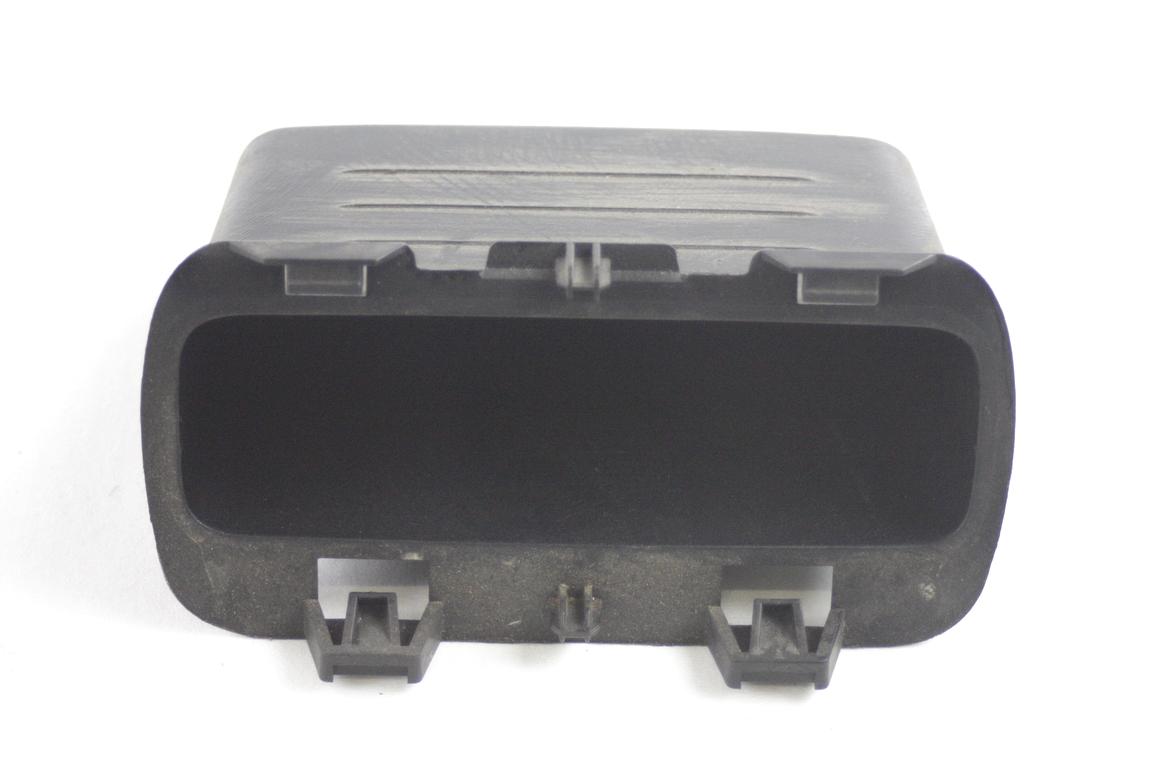 PREDAL ZA DOKUMENTE OEM N. 8200181020 ORIGINAL REZERVNI DEL RENAULT KANGOO KC0/1 MK1 R (2003-2008) DIESEL LETNIK 2007