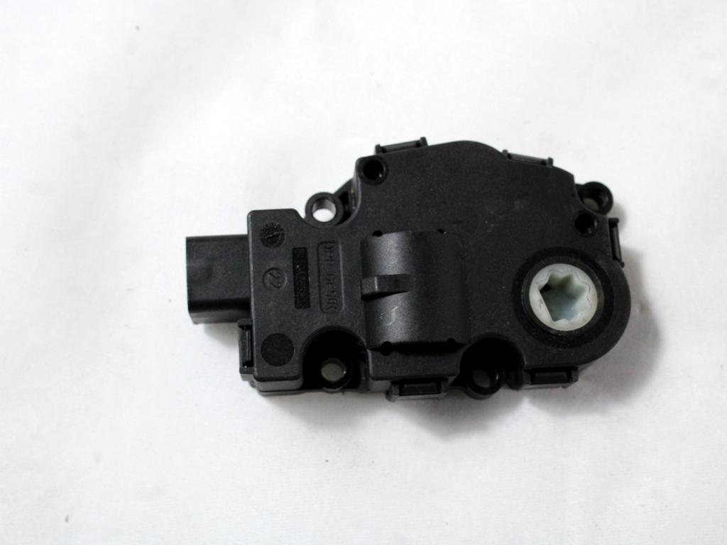 MOTORCEK OGREVANJA OEM N. CZ113930-0711 ORIGINAL REZERVNI DEL BMW SERIE 3 BER/SW/COUPE/CABRIO E90/E91/E92/E93 (2005 -2009) DIESEL LETNIK 2007