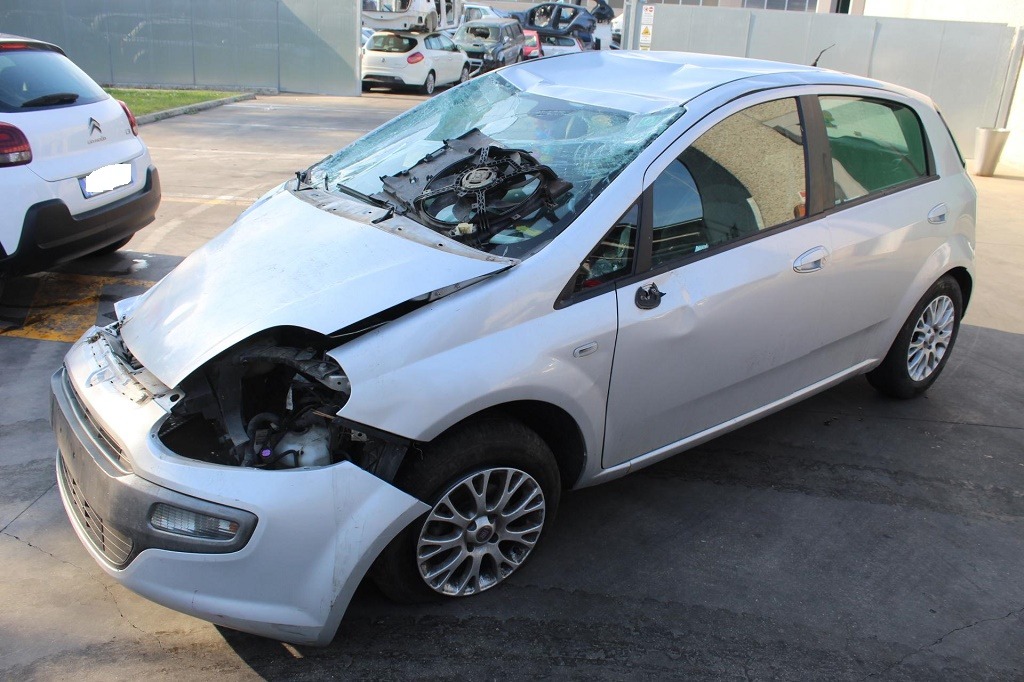 FIAT PUNTO EVO 1.2 B 51KW 5M 5P (2011) RICAMBI IN MAGAZZINO