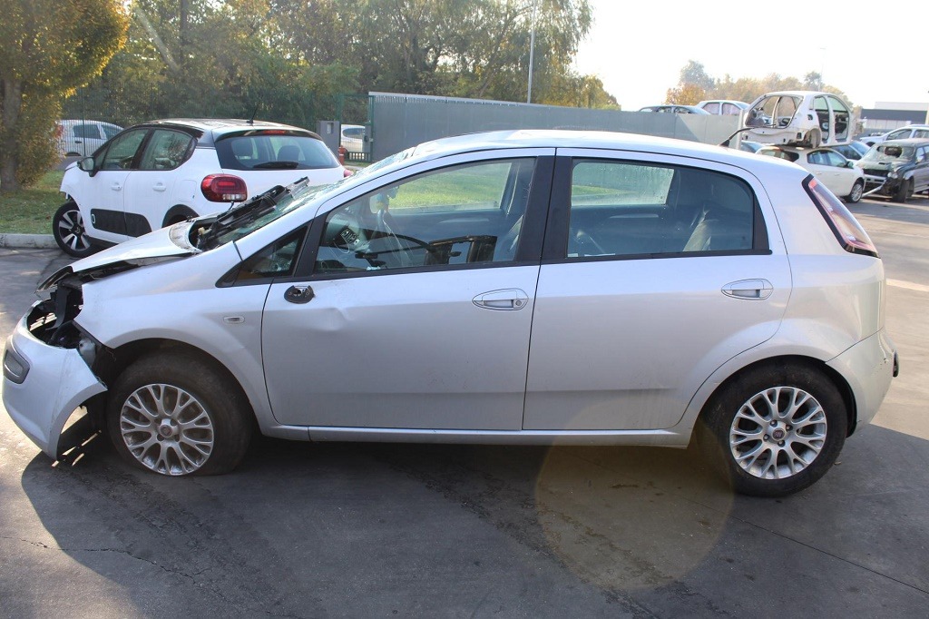 FIAT PUNTO EVO 1.2 B 51KW 5M 5P (2011) RICAMBI IN MAGAZZINO