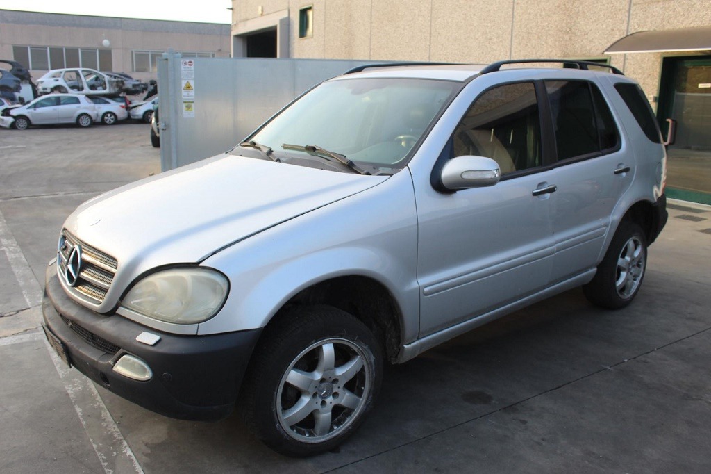 MERCEDES CLASSE ML 400 W163 4.0 D 4X4 184KW AUT 5P (2002) RICAMBI IN MAGAZZINO