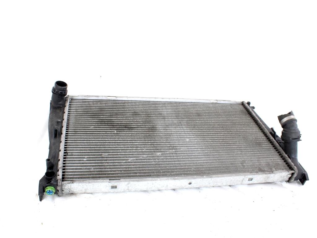 RADIATOR VODE OEM N. 7797451 ORIGINAL REZERVNI DEL BMW SERIE 3 BER/SW/COUPE/CABRIO E90/E91/E92/E93 (2005 -2009) DIESEL LETNIK 2007