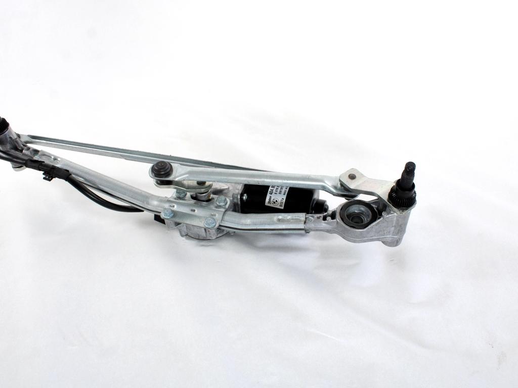 MOTORCEK PREDNJIH BRISALCEV OEM N. 6978263 ORIGINAL REZERVNI DEL BMW SERIE 3 BER/SW/COUPE/CABRIO E90/E91/E92/E93 (2005 -2009) DIESEL LETNIK 2007