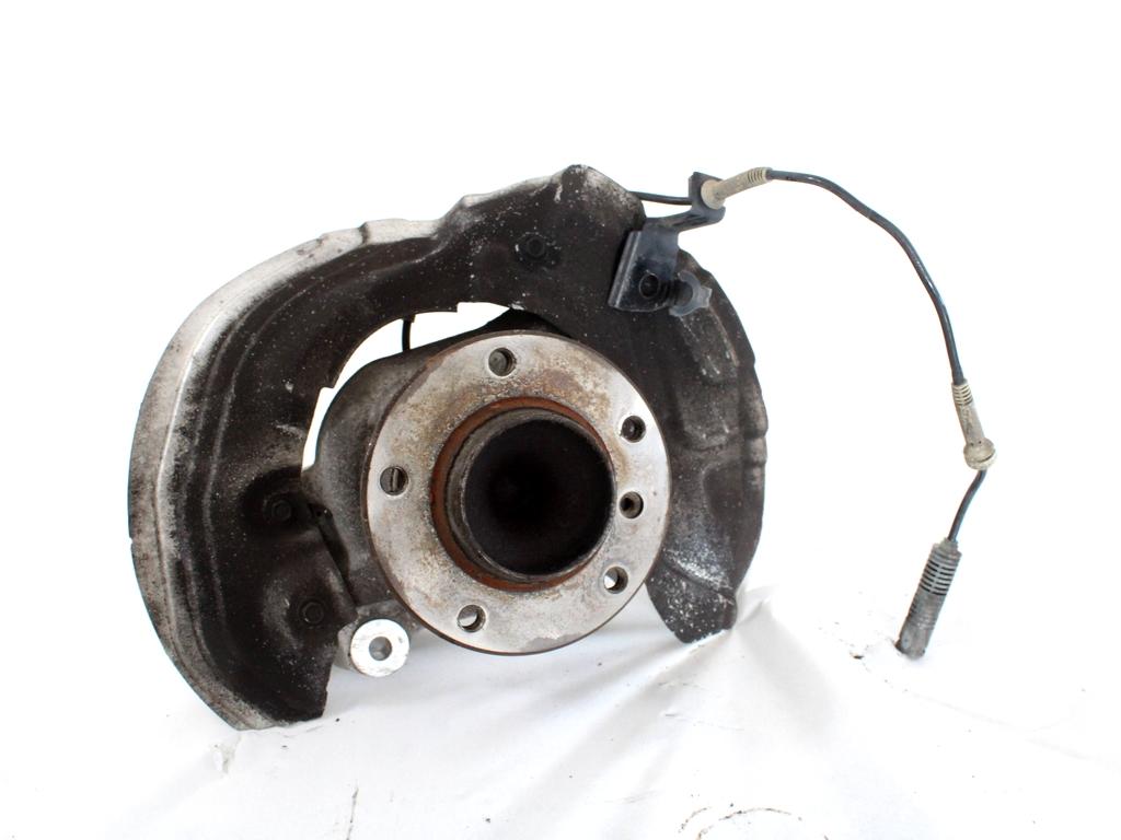 VRTLJIVI LEZAJ DESNO / PESTO KOLESA Z LEZAJEM SPREDAJ OEM N. 31216764444 ORIGINAL REZERVNI DEL BMW SERIE 3 BER/SW/COUPE/CABRIO E90/E91/E92/E93 (2005 -2009) DIESEL LETNIK 2007