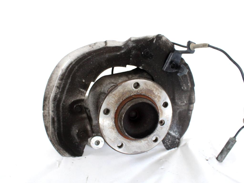 VRTLJIVI LEZAJ DESNO / PESTO KOLESA Z LEZAJEM SPREDAJ OEM N. 31216764444 ORIGINAL REZERVNI DEL BMW SERIE 3 BER/SW/COUPE/CABRIO E90/E91/E92/E93 (2005 -2009) DIESEL LETNIK 2007