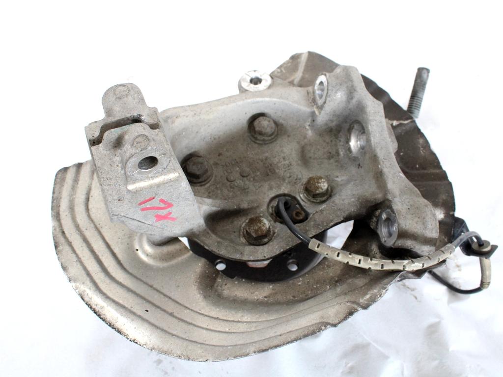 VRTLJIVI LEZAJ DESNO / PESTO KOLESA Z LEZAJEM SPREDAJ OEM N. 31216764444 ORIGINAL REZERVNI DEL BMW SERIE 3 BER/SW/COUPE/CABRIO E90/E91/E92/E93 (2005 -2009) DIESEL LETNIK 2007