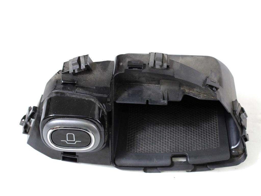 MONTA?NI DELI /  ARMATURNE PLOSCE SPODNJI OEM N. 735486546 ORIGINAL REZERVNI DEL FIAT PUNTO EVO 199 (2009 - 2012)  DIESEL LETNIK 2009