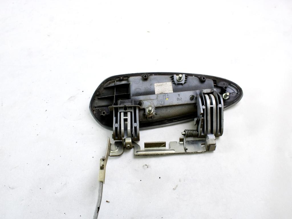 ZUNANJA KLJUKA SPREDNJA DESNA VRATA OEM N. 735499036 ORIGINAL REZERVNI DEL FIAT PUNTO EVO 199 (2009 - 2012)  DIESEL LETNIK 2009