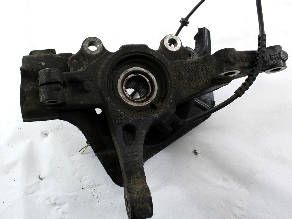 VRTLJIVI LEZAJ DESNO / PESTO KOLESA Z LEZAJEM SPREDAJ OEM N. 51776377 ORIGINAL REZERVNI DEL FIAT PUNTO EVO 199 (2009 - 2012)  DIESEL LETNIK 2009