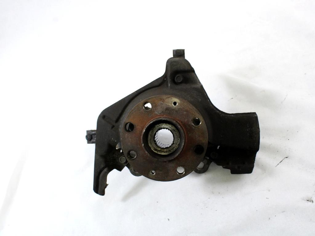 LEVI VRTLJIVI LEZAJ / PESTO KOLESA Z LEZAJEM SPREDAJ OEM N. 51776380 ORIGINAL REZERVNI DEL FIAT PUNTO EVO 199 (2009 - 2012)  DIESEL LETNIK 2009