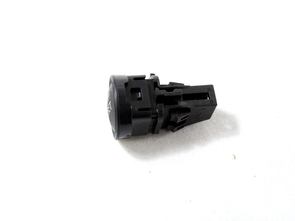 RAZLICNA STIKALA  OEM N. 83028FL000 ORIGINAL REZERVNI DEL SUBARU XV MK2 GT (DAL 2017)BENZINA LETNIK 2018