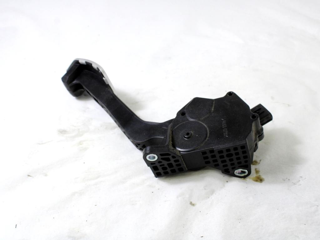 PEDALI OEM N. 36010FL030 ORIGINAL REZERVNI DEL SUBARU XV MK2 GT (DAL 2017)BENZINA LETNIK 2018