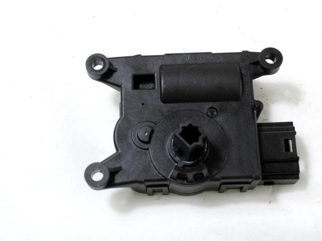 MOTORCEK OGREVANJA OEM N. T1017826P ORIGINAL REZERVNI DEL SUBARU XV MK2 GT (DAL 2017)BENZINA LETNIK 2018