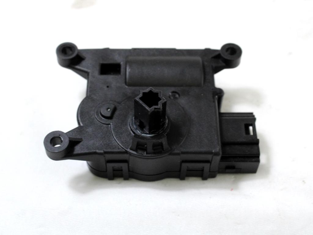 MOTORCEK OGREVANJA OEM N. T1017826P ORIGINAL REZERVNI DEL SUBARU XV MK2 GT (DAL 2017)BENZINA LETNIK 2018