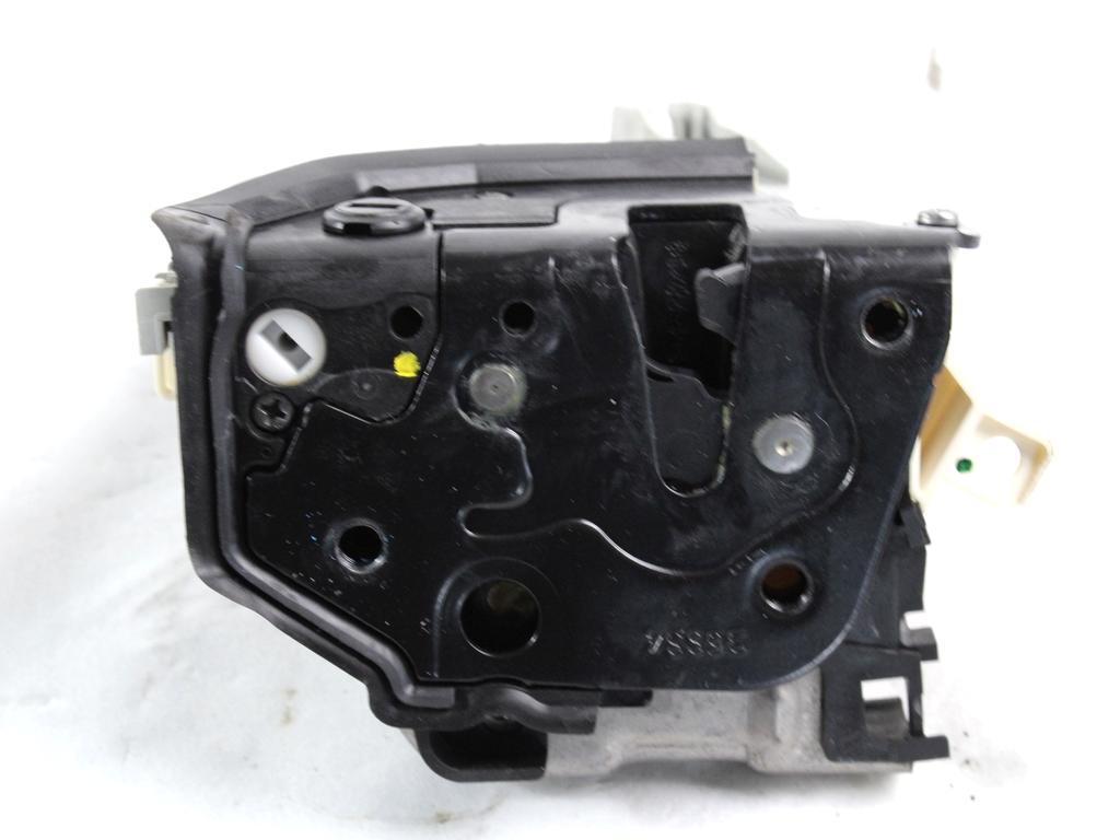 CENTRALNA KLJUCAVNICA ZADJIH LEVIH VRAT OEM N. 8K0839015E ORIGINAL REZERVNI DEL AUDI Q3 8U (2011 - 2014)DIESEL LETNIK 2014