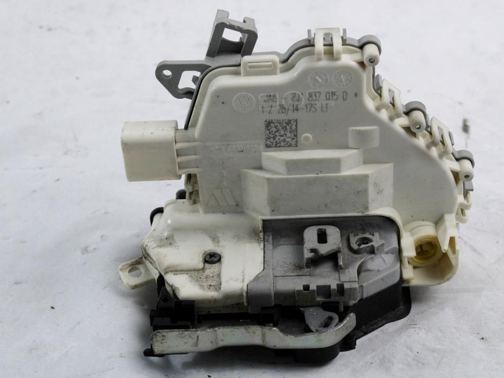 CENTRALNO ZAKLEPANJE PREDNIH LEVIH VRAT OEM N. 8J1837015D ORIGINAL REZERVNI DEL AUDI Q3 8U (2011 - 2014)DIESEL LETNIK 2014