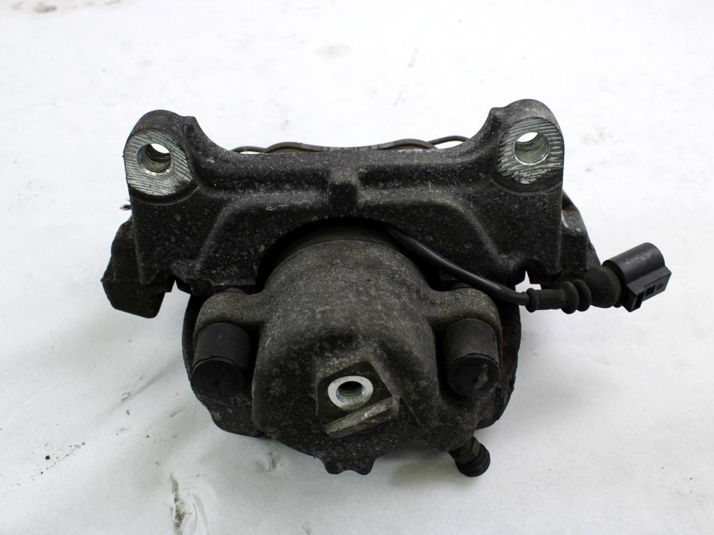 SPREDNJE LEVE ZAVORNE CELJUSTI  OEM N. 5N0615123 ORIGINAL REZERVNI DEL AUDI Q3 8U (2011 - 2014)DIESEL LETNIK 2014