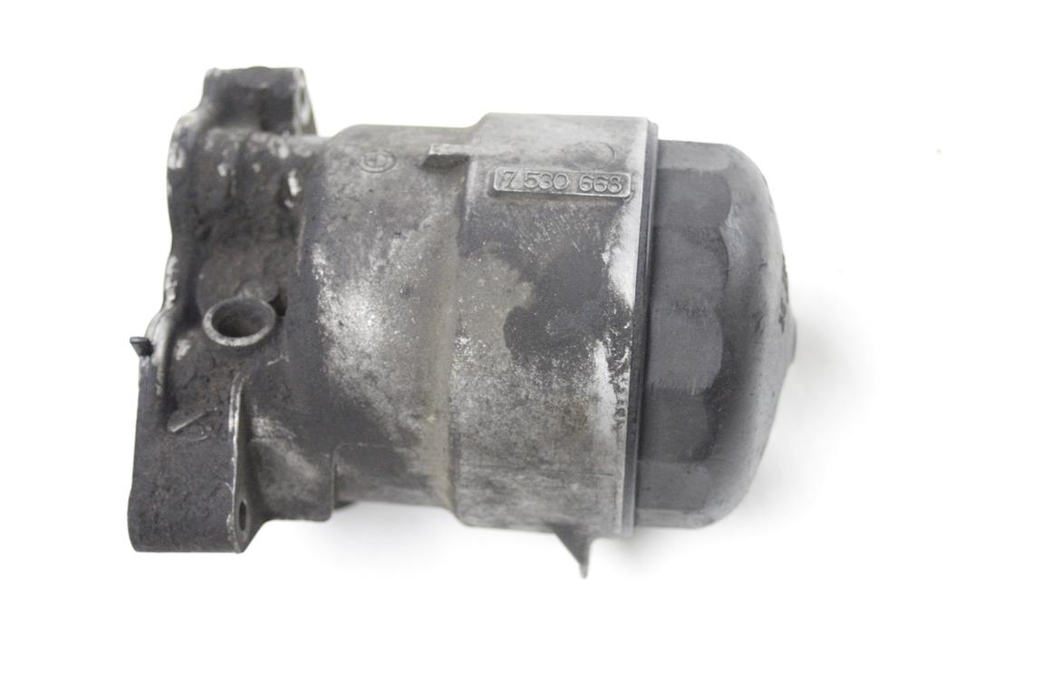 TOPLOTNI IZMENJEVALNIK/FILTER OLJA  OEM N. 7530668 ORIGINAL REZERVNI DEL BMW SERIE 1 BER/COUPE/CABRIO E81/E82/E87/E88 (2003 - 2007) BENZINA LETNIK 2004