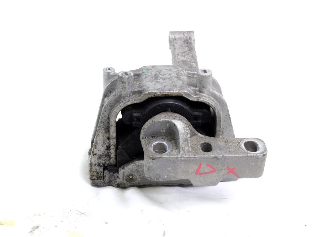 NOSILCI MOTORJA/DRUGO OEM N. 5N0199262F ORIGINAL REZERVNI DEL AUDI Q3 8U (2011 - 2014)DIESEL LETNIK 2014