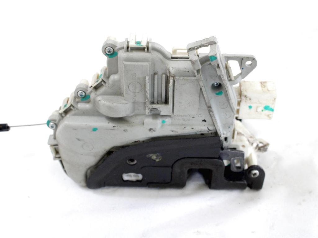 CENTRALNO ZAKLEPANJE PREDNIH LEVIH VRAT OEM N. 1P1837015B ORIGINAL REZERVNI DEL SEAT LEON 1P1 MK2 (2005 - 2012) DIESEL LETNIK 2011