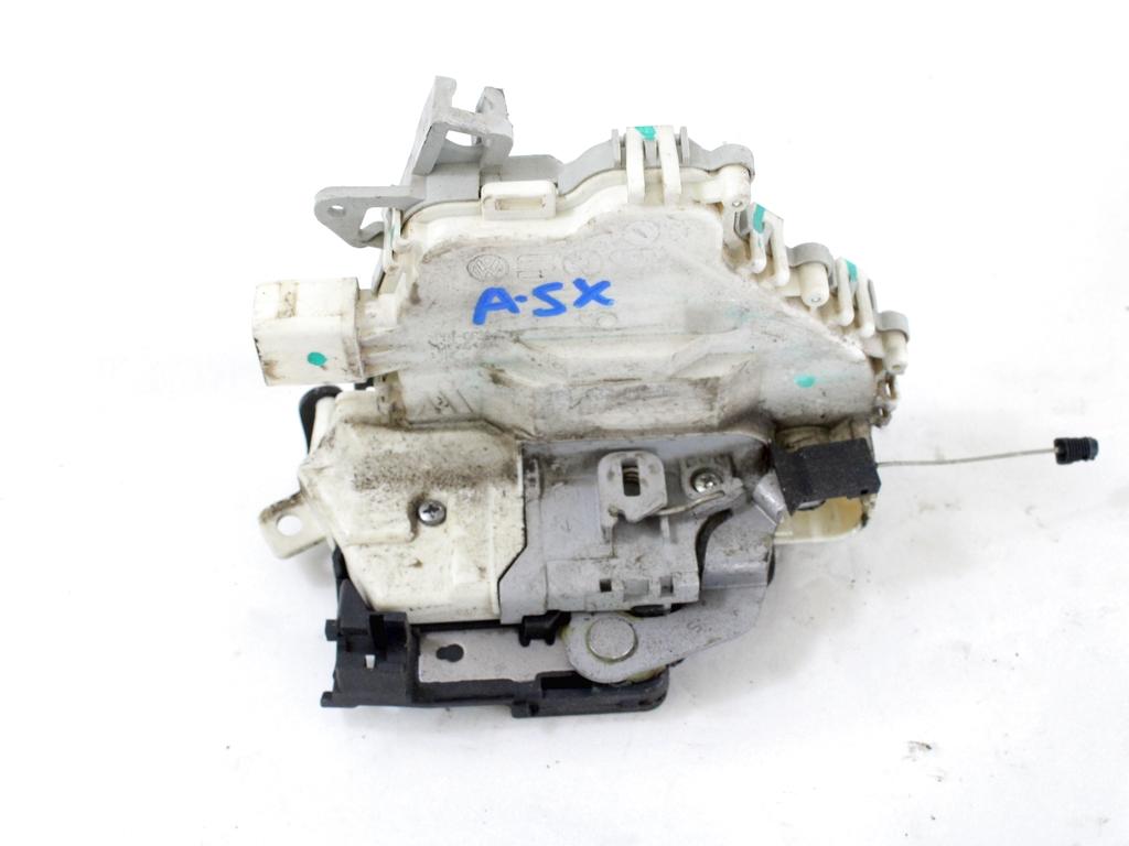 CENTRALNO ZAKLEPANJE PREDNIH LEVIH VRAT OEM N. 1P1837015B ORIGINAL REZERVNI DEL SEAT LEON 1P1 MK2 (2005 - 2012) DIESEL LETNIK 2011