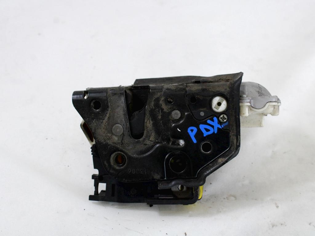 CENTRALNO ZAKLEPANJE ZADNJIH DESNIH VRAT OEM N. 1P0839016 ORIGINAL REZERVNI DEL SEAT LEON 1P1 MK2 (2005 - 2012) DIESEL LETNIK 2011