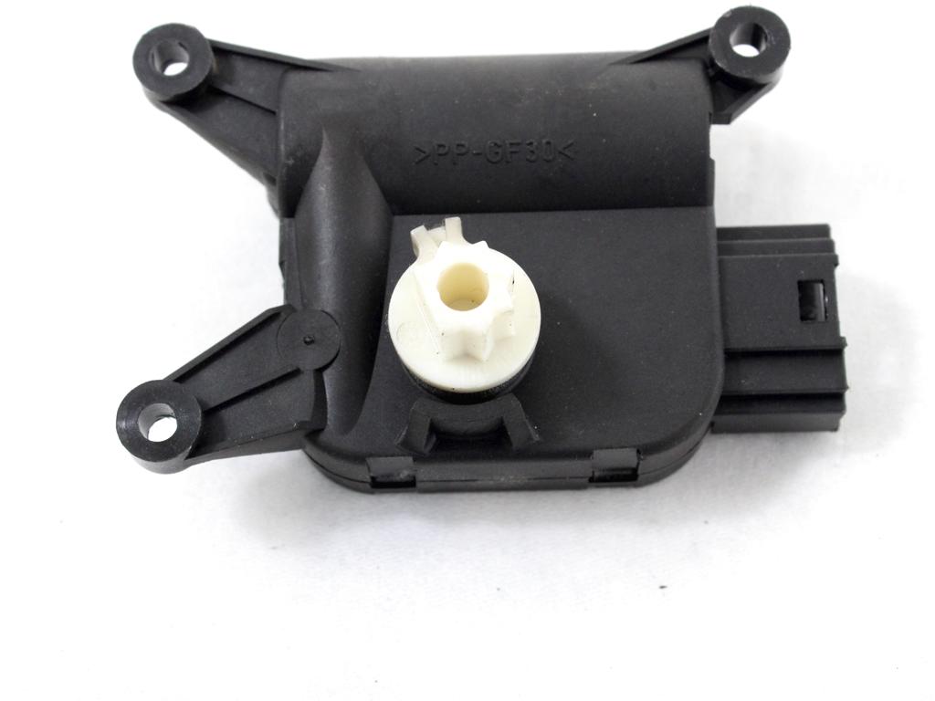 MOTORCEK OGREVANJA OEM N. 1K0907511 ORIGINAL REZERVNI DEL SEAT LEON 1P1 MK2 (2005 - 2012) DIESEL LETNIK 2011