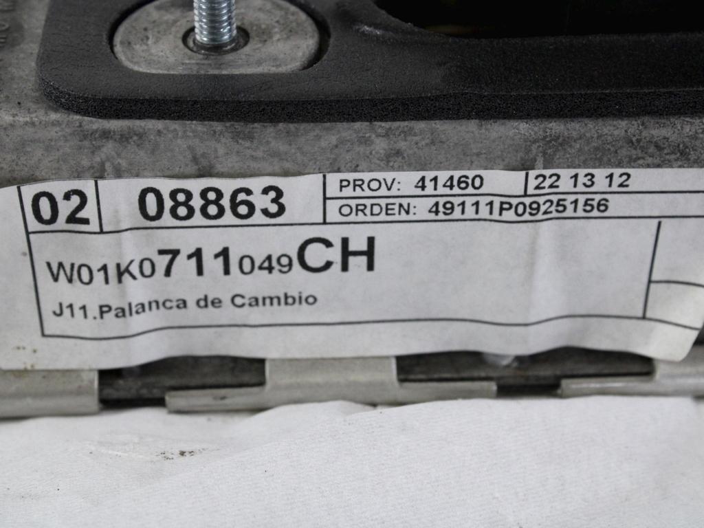 MEHANIZEM VZVODA ROCNEGA MENJALNIKA OEM N. 1K0711049CH ORIGINAL REZERVNI DEL SEAT LEON 1P1 MK2 (2005 - 2012) DIESEL LETNIK 2011