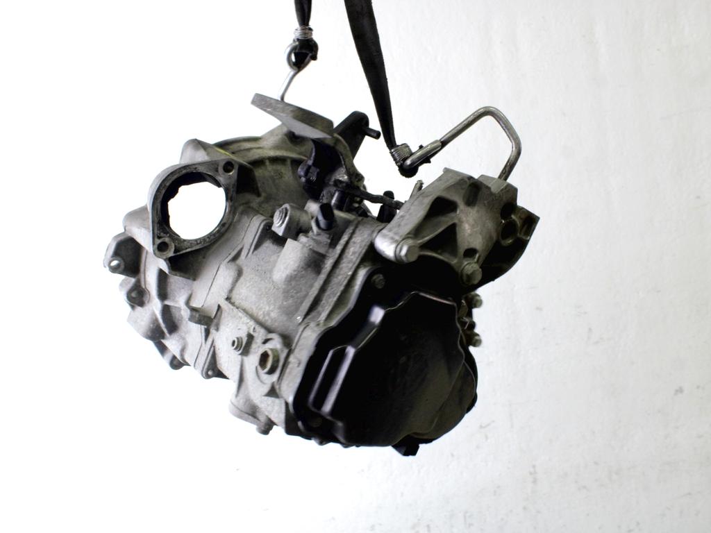 ROCNI MENJALNIK OEM N. 0A4301107H CAMBIO MECCANICO ORIGINAL REZERVNI DEL SEAT LEON 1P1 MK2 (2005 - 2012) DIESEL LETNIK 2011