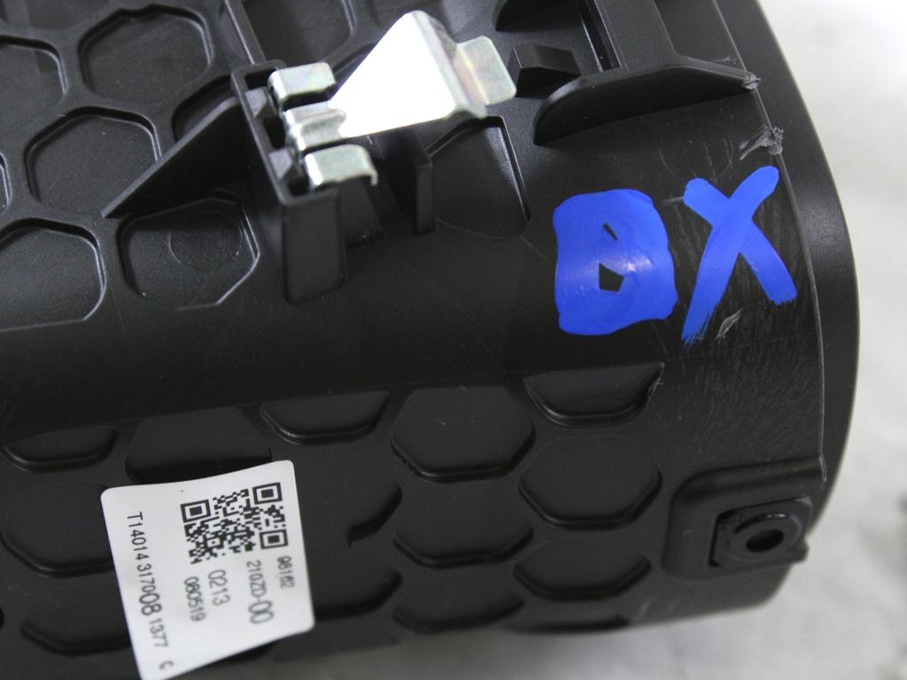 ODVOD ZRAKA OEM N. 98162210ZD ORIGINAL REZERVNI DEL CITROEN C3 SX SY MK3 (DAL 2016) BENZINA LETNIK 2019