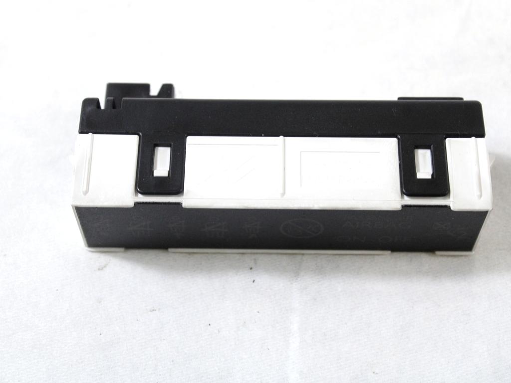 POTOVALNI RACUNALNIK OEM N. 9825205380 ORIGINAL REZERVNI DEL CITROEN C3 SX SY MK3 (DAL 2016) BENZINA LETNIK 2019