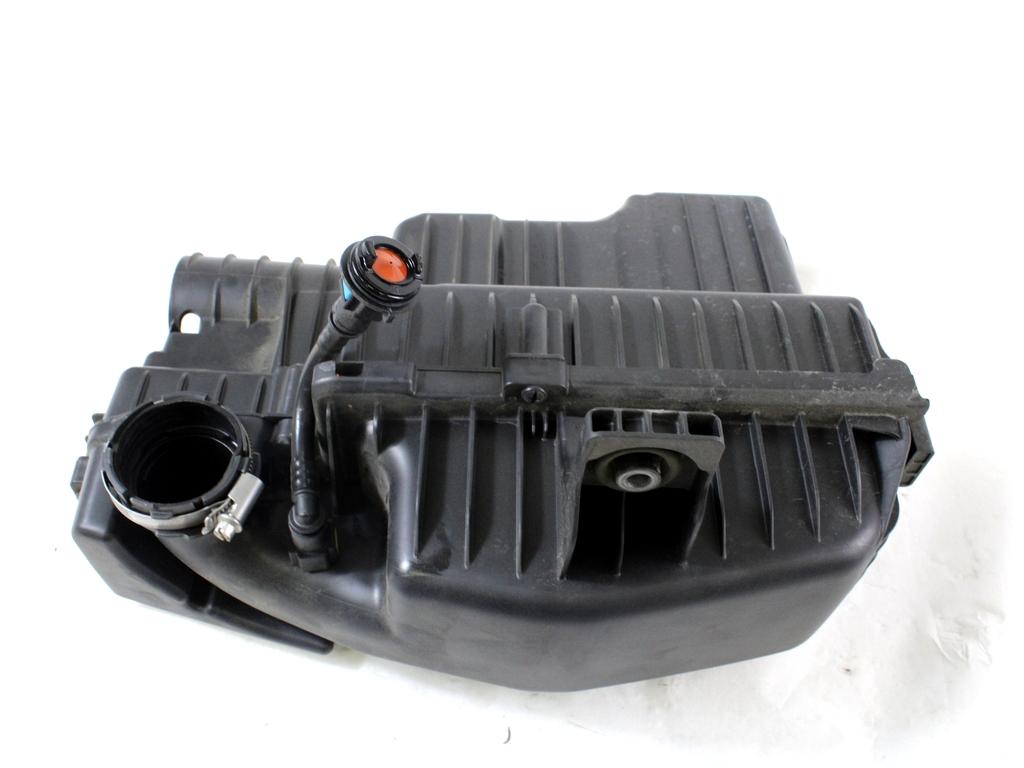 FILTAR ZRAKA OEM N. 9813534180 ORIGINAL REZERVNI DEL CITROEN C3 SX SY MK3 (DAL 2016) BENZINA LETNIK 2019